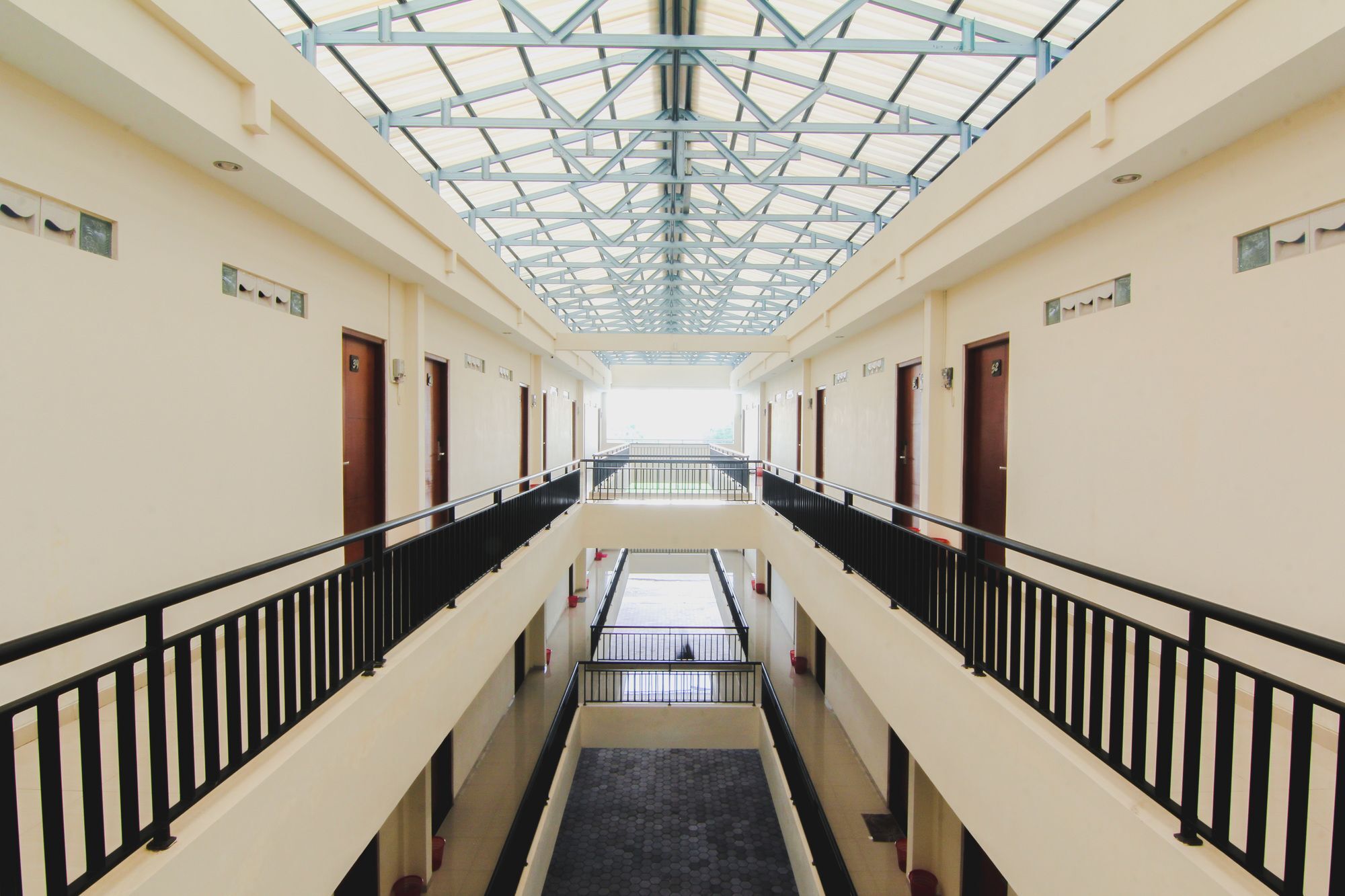 D'Paragon Seturan 4 Maguwo Экстерьер фото